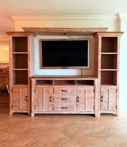 Beautiful  White/ Brush  Entertainment Center  Looks Brand New!
