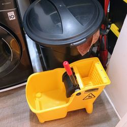 Brand New Mop Bucket 