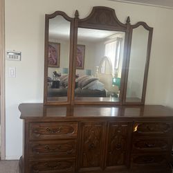 Classic dresser And Nightstand. Negotiable. Beautiful Solid Wood. 
