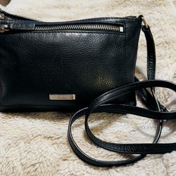 Authentic Cole Haan Pebbled black leather Crossbody