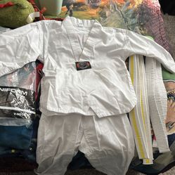 Taekwondo Uniform 4-6 
