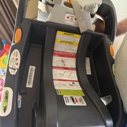 Chicco Key Fit Car Seat Base Gently Used