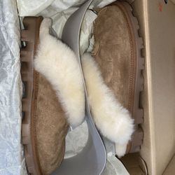 New Chestnut UGG Slippers