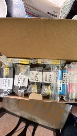Whole set/lot of 252XL remanufactured cartridges