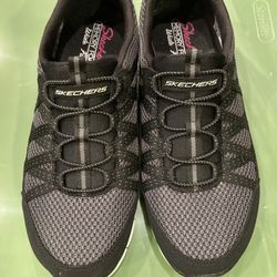 Skechers wide deals fit sale