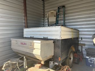 Pull Trailer With Cover