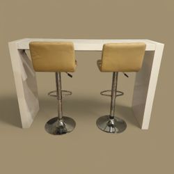 Bar Height Table/Island And Stools