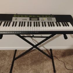 Casio LK- 135 Keyboard 