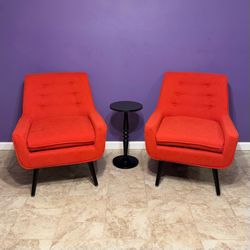 New 2 Accent Chairs and Accent Table (Can Deliver)