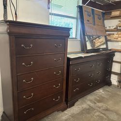  Chest Of Drawers & Dresser W/ Mirror
