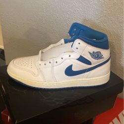 Air Jordan 1 Mid Se