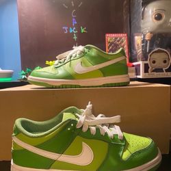 Dunk Low Chlorophyl 