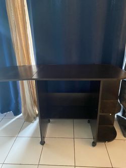 Foldable Wood Sewing/Craft Table