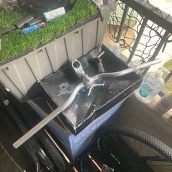 Long Bars Comes With Bolts And Everything 