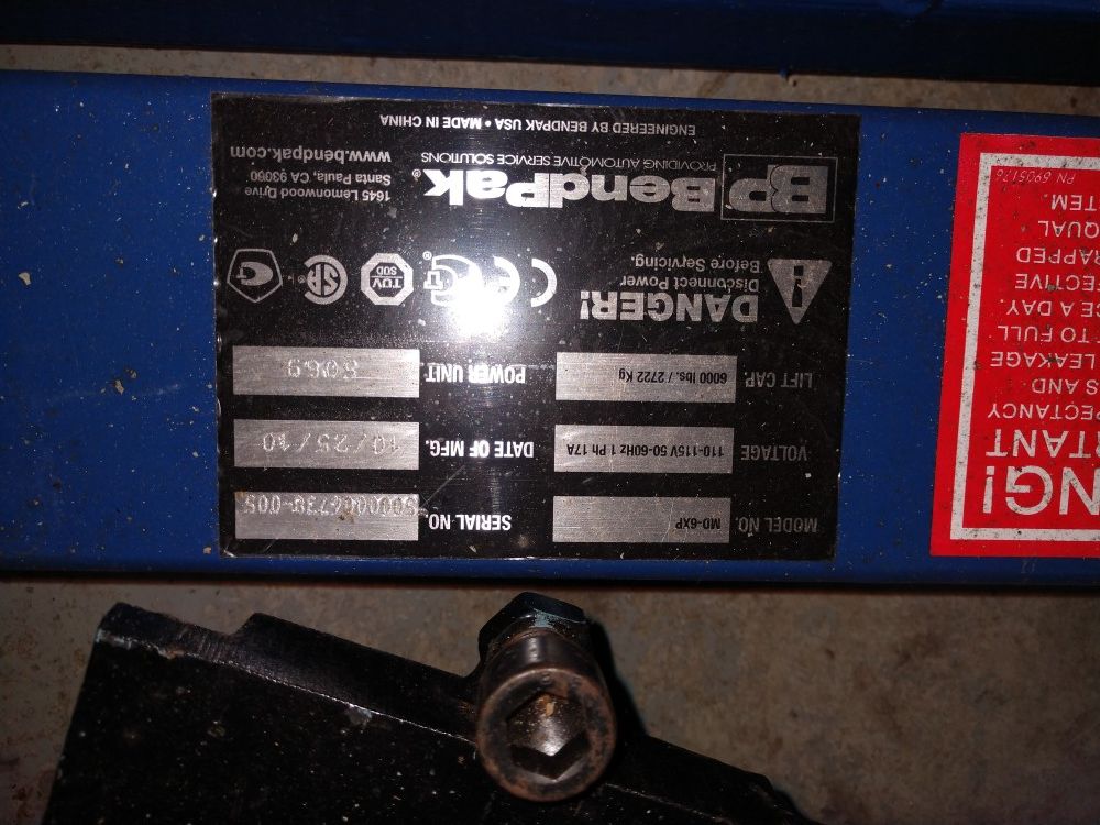 Bendpak scissor lift MD6XP for Sale in Toledo, OH OfferUp