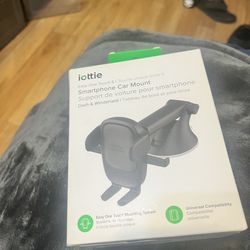 Iottie smartphone car mount