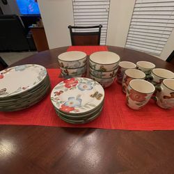 Pfaltzgraff Dinnerware.