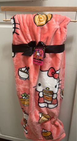 Hello Kitty pumpkin spice blanket