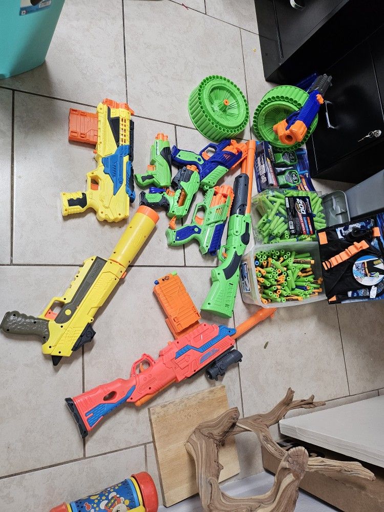 Nerf Toy Guns