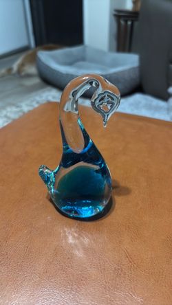Blue Art Glass Swan Figurine