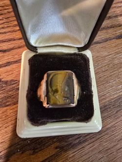 Tigers Eye Gemstone 10kt men's ring