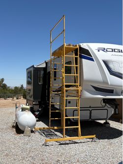 Portable Adjustable Scaffolding