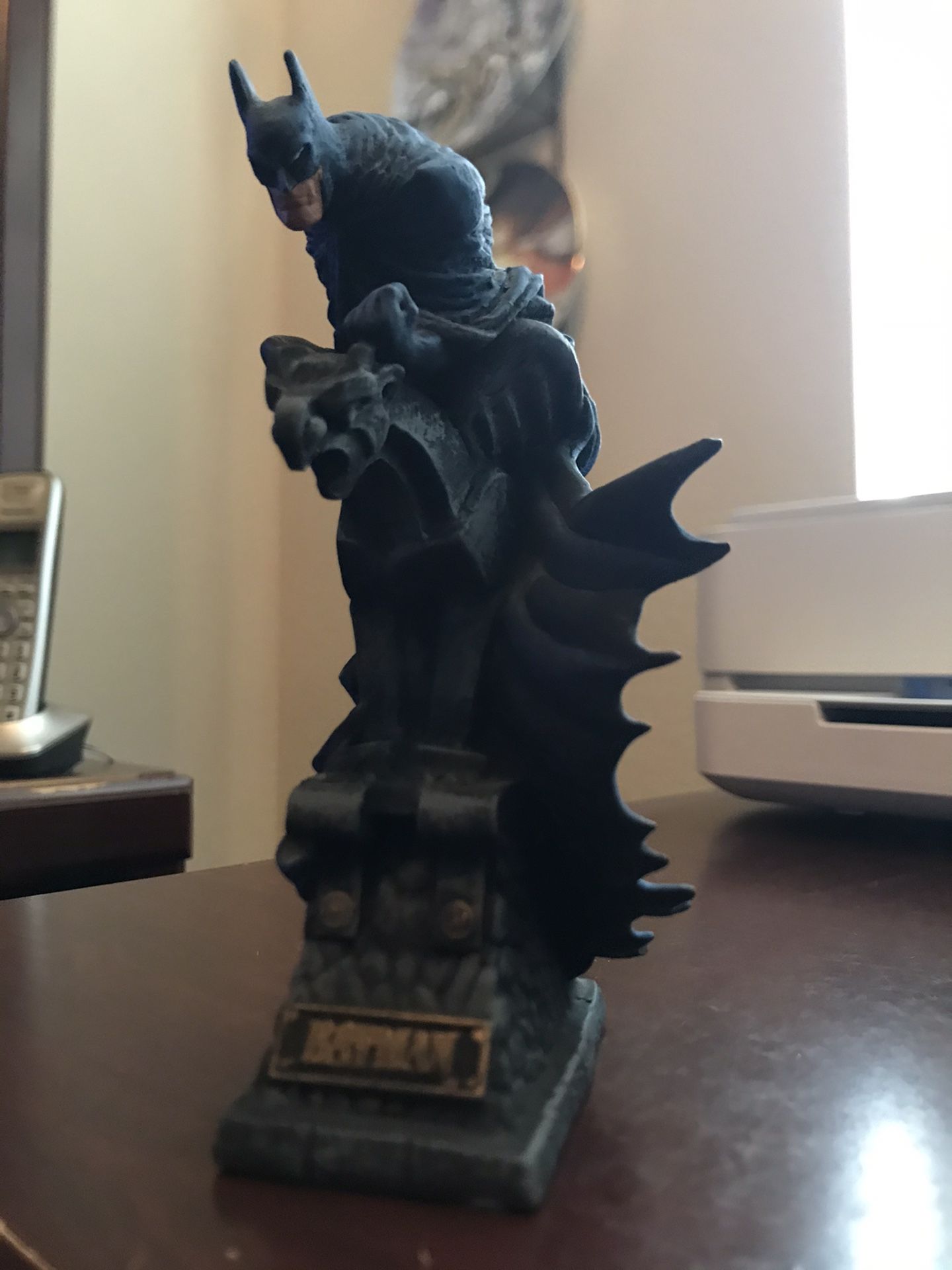 Batman Mini Statue 