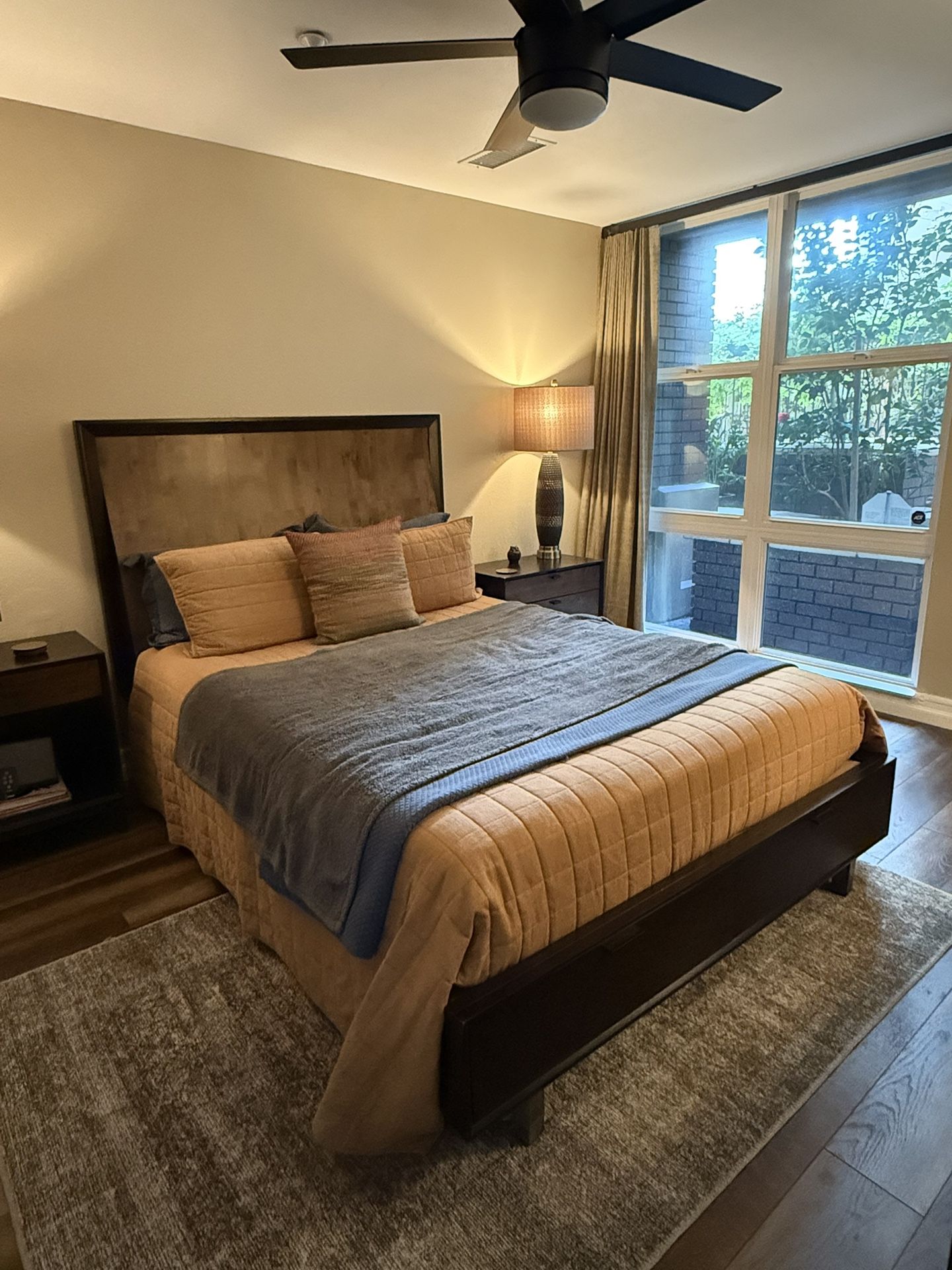 Queen Size Bedroom Set