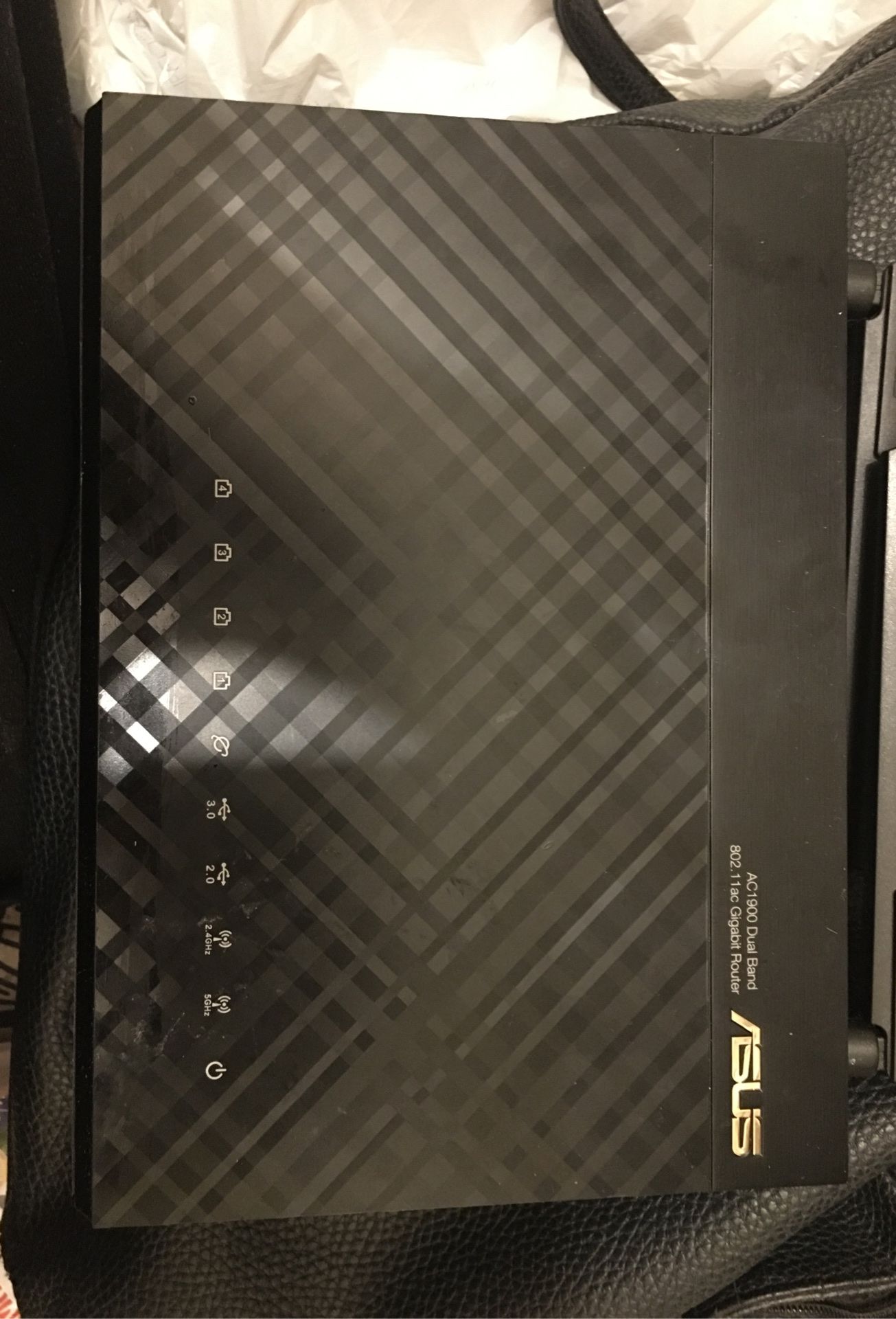 ASUS RT-AC68P AC1900 DUAL BAND ROUTER