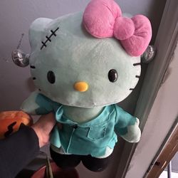 Hello Kitty Dolls 