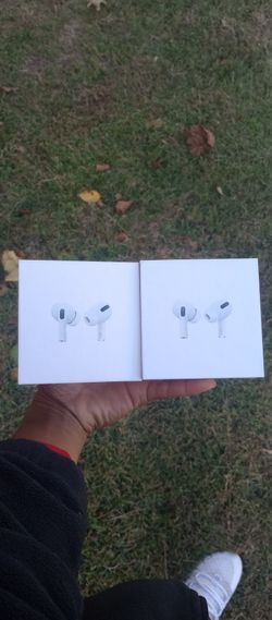 Wireless Bluetooth Earbuds with Charging Case 