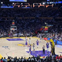 LAKERS PLAYOFF TIX 