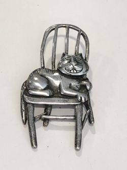 JJ Jonetta pewter silver tone cat pin