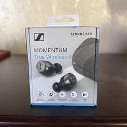 Momentum True Wireless 4