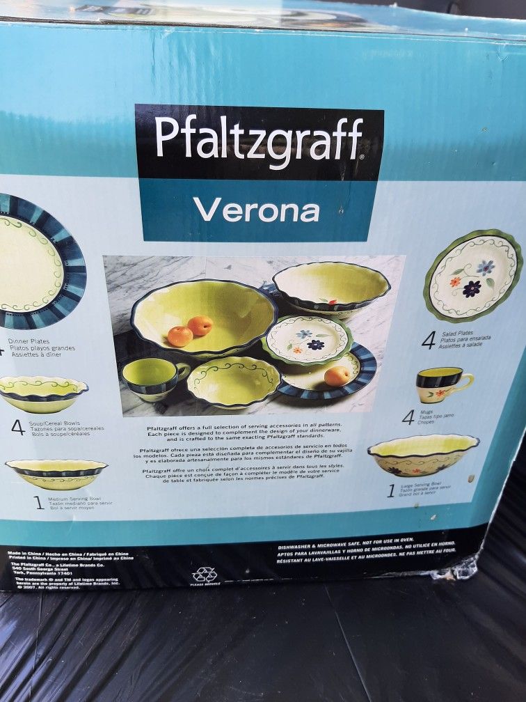 NEW 18-Pcs (4 Place Settings) Pfaltzgraff  "Verona" Dinnerware Set