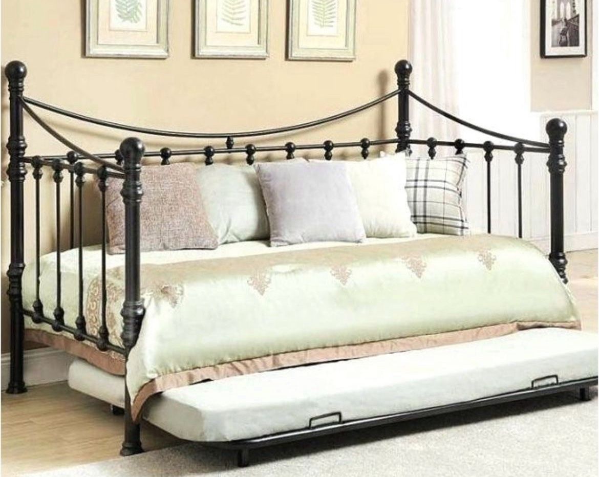 Twin bed frame with Trundle