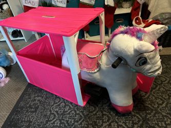 Unicorn Ride On And Coral 