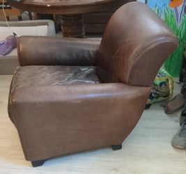 Leather arm chair