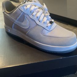 Nike Air Force One NEW