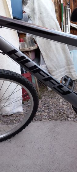 Mens carrera mountain bike sale 2025