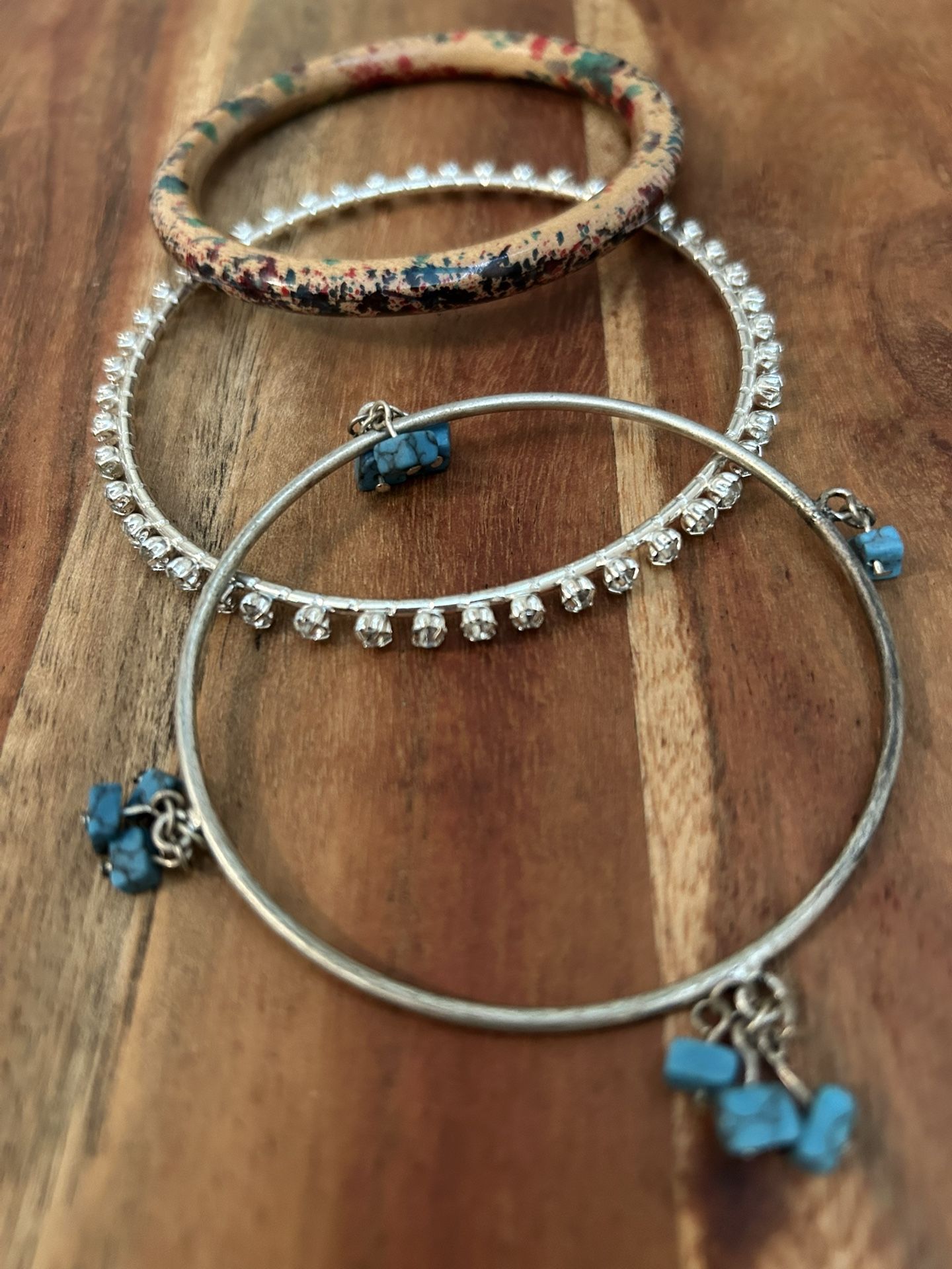 3 Bracelets