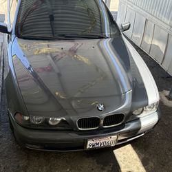 2000 BMW 528i