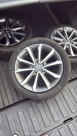 Aura integra rim and tires set of 4