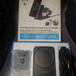 3 In 1 Fast Charging Station, Folding Wireless Charger Stand For IPhone/Apple Watch