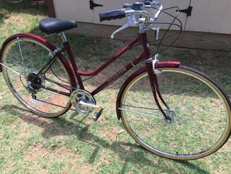 1980s Schwinn World Tourist bicycle for Sale in Lewisville TX