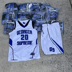 AAU Boys Basketball Reversible Uniforms ! Make Offer 