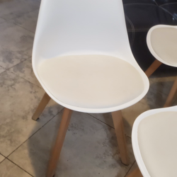 Set of 4 white dining chairs with wood legs
