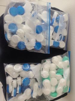 New contact lens holders