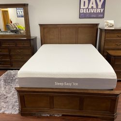 FLOOR MODEL BLOW OUT!!! QUEEN BED WITH DRESSER AND MIRROR!!! WE FINANCE EVERYONE!!! TEXT 30777 TO 22462 TO SHOP WITH ACIMA!!!DELIVERY TONIGHT!!!