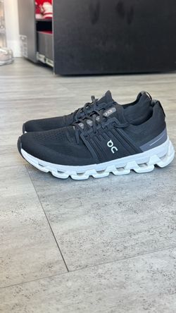 On CloudSwift, size 9.5